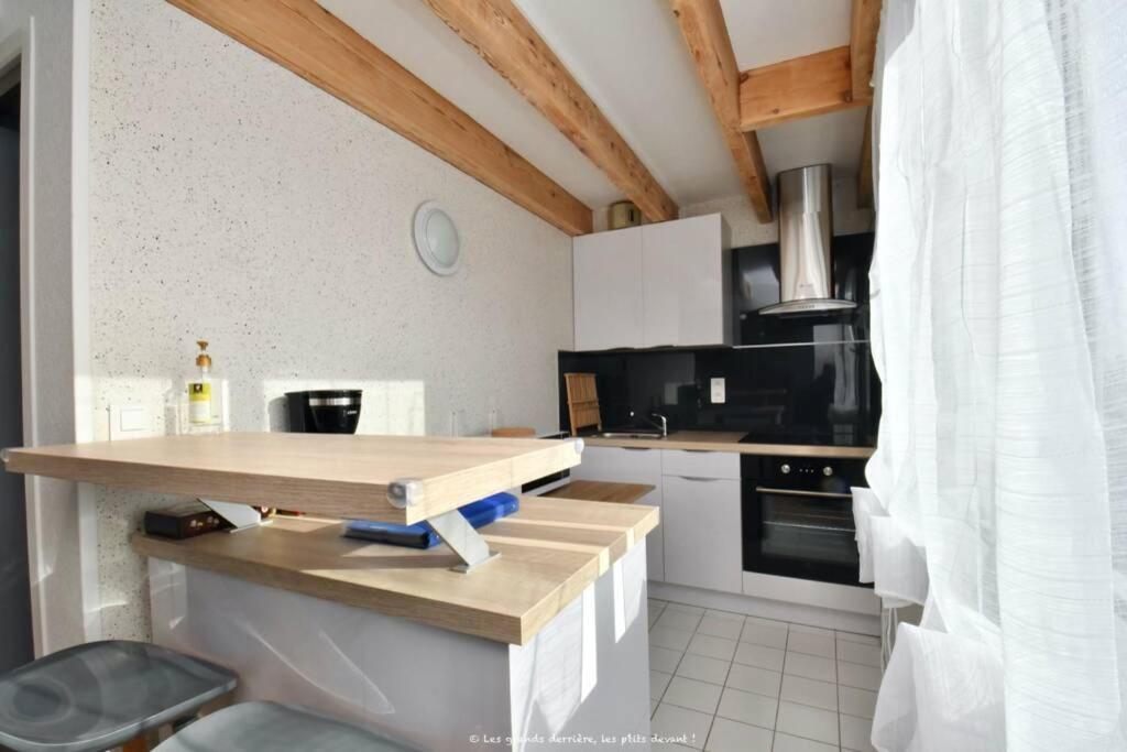 La Mezzanine Apt 5 Pers Classe 3 Etoiles, Royan- Centre 300 M Plage Foncillon Екстер'єр фото