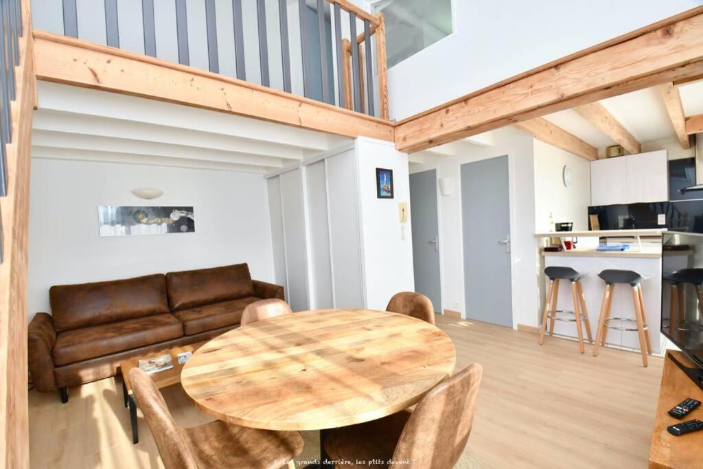 La Mezzanine Apt 5 Pers Classe 3 Etoiles, Royan- Centre 300 M Plage Foncillon Екстер'єр фото